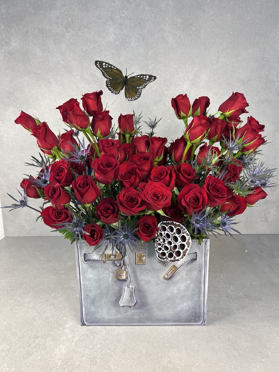 Red flowers (passion & energy)