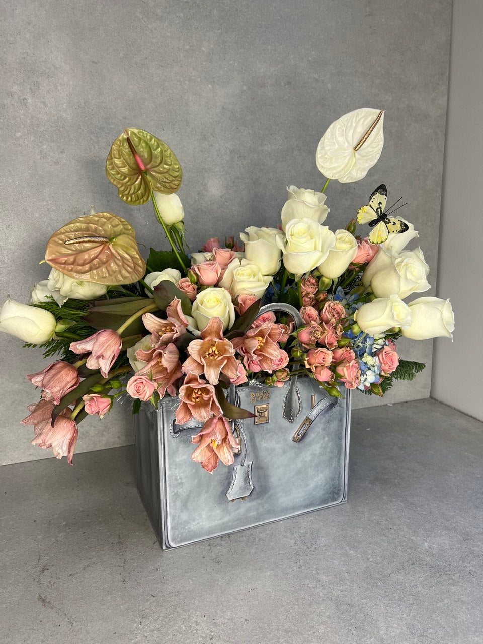 Seasonal bouquets (spring, summer, autumn, winter)